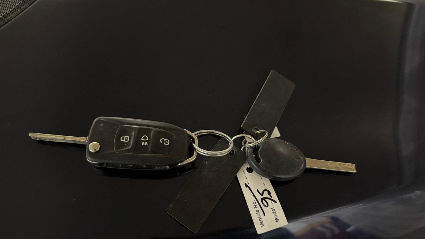 2022 Tata Tiago XZ PLUS PETROL, Petrol, Manual, 37,108 km, Key Close Up