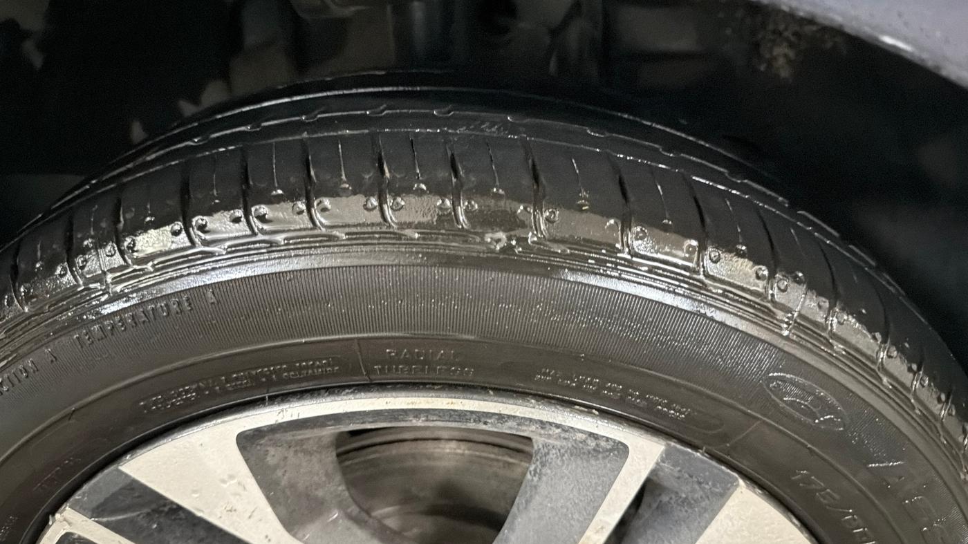 2022 Tata Tiago XZ PLUS PETROL, Petrol, Manual, 37,108 km, Right Front Tyre Tread