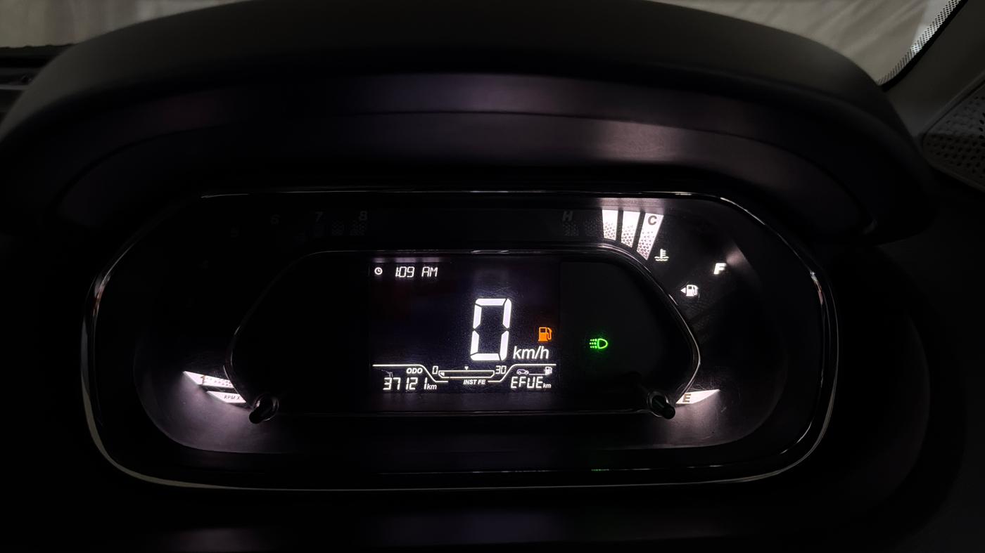 2022 Tata Tiago XZ PLUS PETROL, Petrol, Manual, 37,108 km, Odometer Image