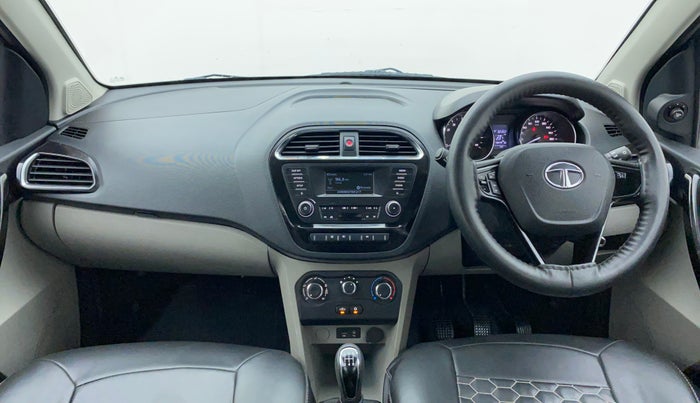 2018 Tata Tiago XZ PETROL, Petrol, Manual, 30,392 km, Dashboard