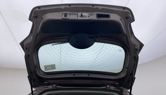 2018 Tata Tiago XZ PETROL, Petrol, Manual, 30,392 km, Boot Door Open