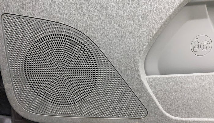 2018 Tata Tiago XZ PETROL, Petrol, Manual, 30,392 km, Speaker