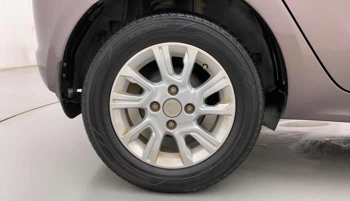 2018 Tata Tiago XZ PETROL, Petrol, Manual, 30,392 km, Right Rear Wheel