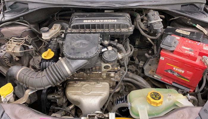 2018 Tata Tiago XZ PETROL, Petrol, Manual, 30,392 km, Open Bonet