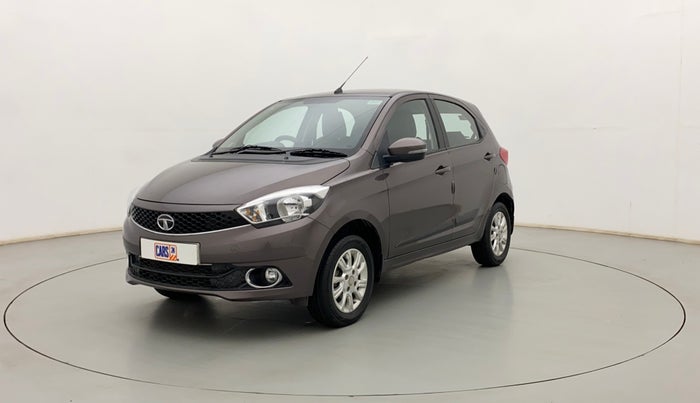 2018 Tata Tiago XZ PETROL, Petrol, Manual, 30,392 km, Left Front Diagonal