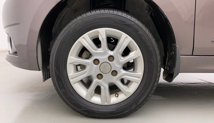 2018 Tata Tiago XZ PETROL, Petrol, Manual, 30,392 km, Left Front Wheel