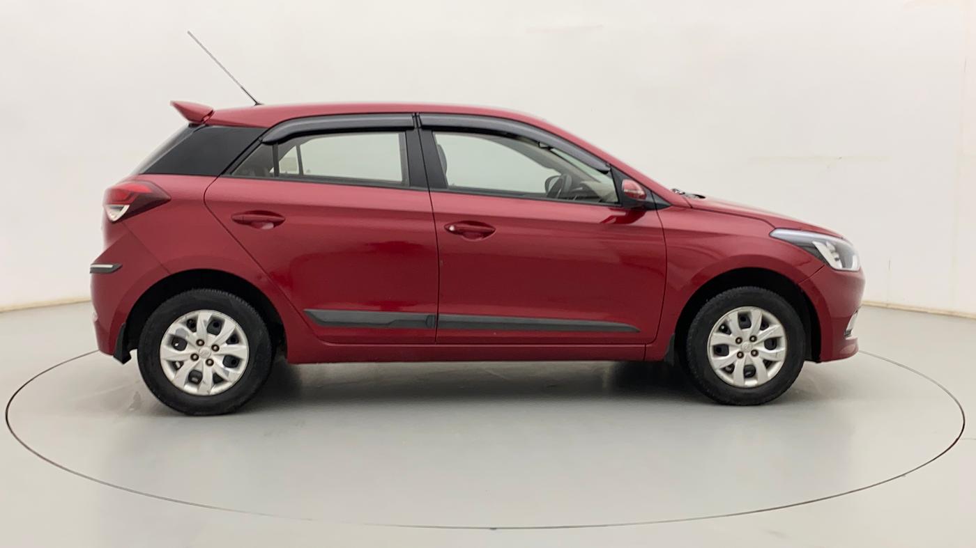 2016 Hyundai Elite i20 SPORTZ 1.2, Petrol, Manual, 76,720 km, Right Side View