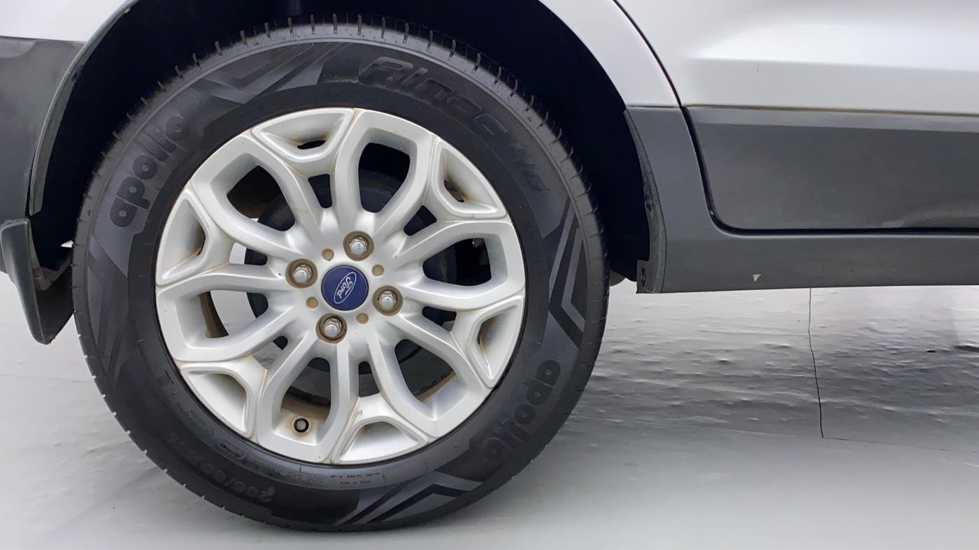 2013 Ford Ecosport 1.5TITANIUM TDCI, Diesel, Manual, 1,06,815 km, Right Rear Wheel