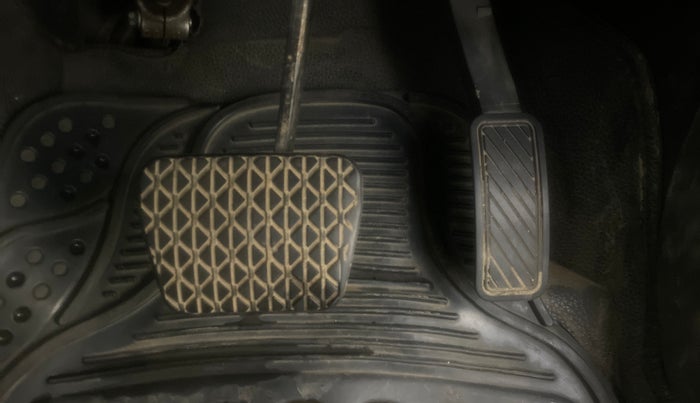 2015 Ford Ecosport TITANIUM 1.5L PETROL AT, Petrol, Automatic, 37,688 km, Pedals