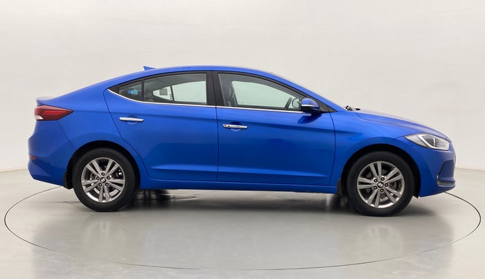 2018 Hyundai New Elantra 2.0 SX AT PETROL, Petrol, Automatic, 26,986 km, Right Side View