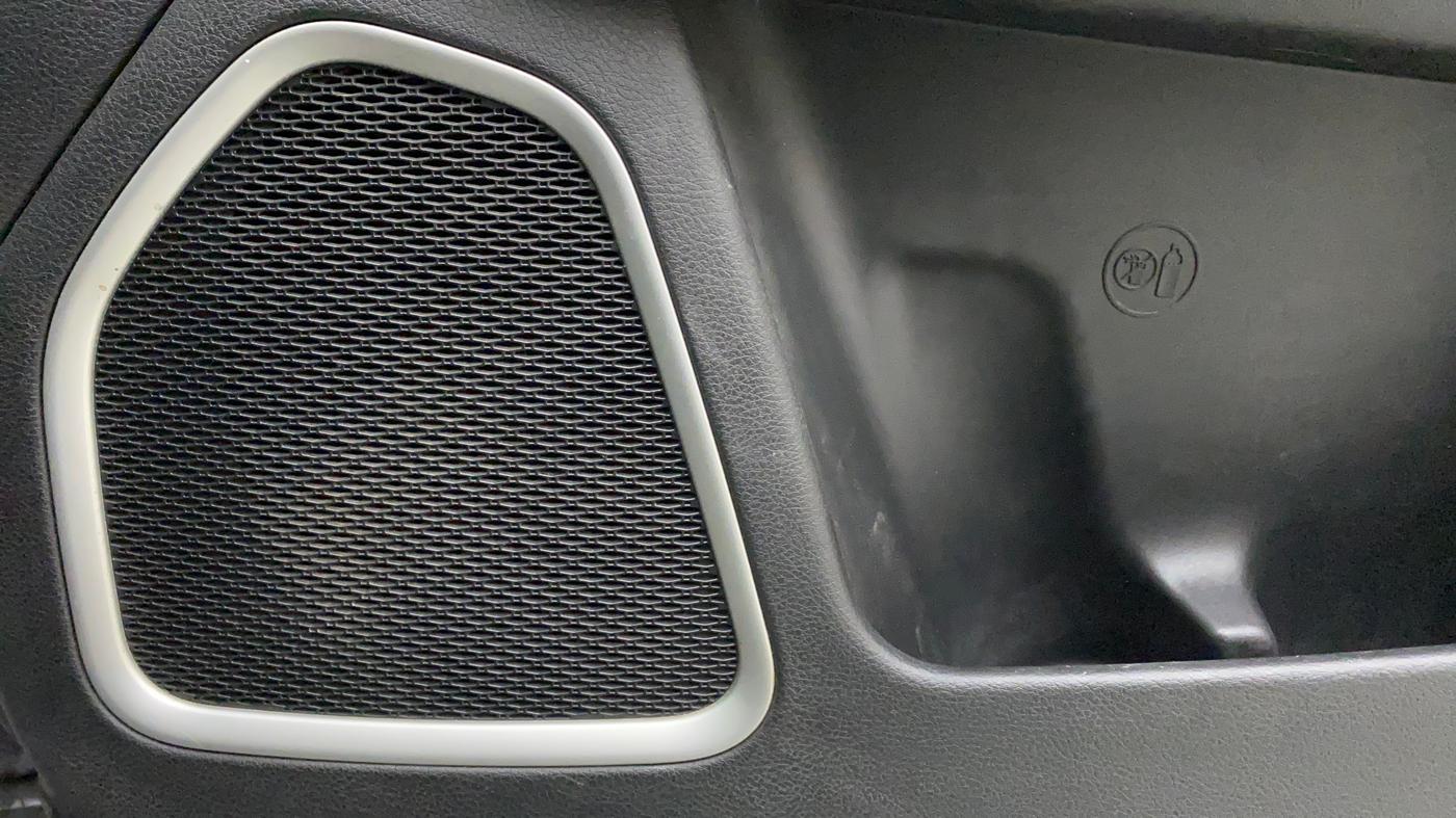 2019 Jeep Compass SPORT 1.4 PETROL, Petrol, Manual, 76,285 km, Speaker