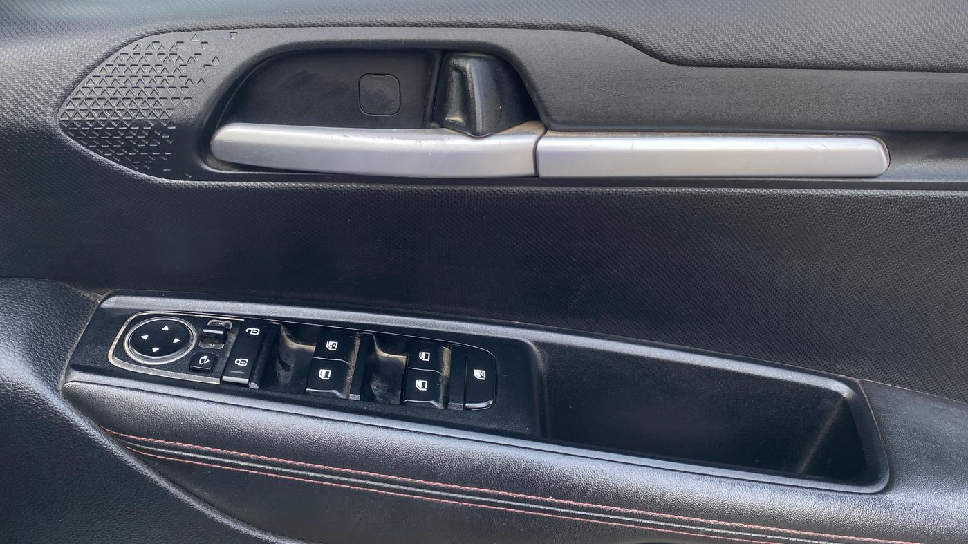 2021 KIA SONET GTX PLUS 1.0 IMT, Petrol, Manual, 58,121 km, Driver Side Door Panels Control