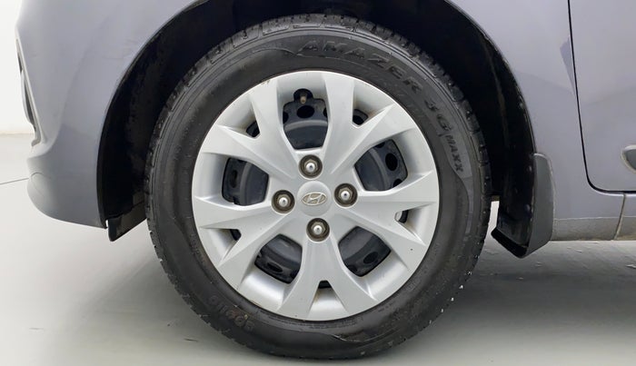 2016 Hyundai Grand i10 SPORTZ 1.2 KAPPA VTVT, Petrol, Manual, 32,843 km, Left Front Wheel