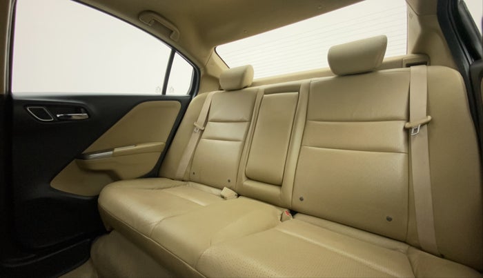 2017 Honda City 1.5L I-VTEC ZX CVT, Petrol, Automatic, 76,633 km, Right Side Rear Door Cabin