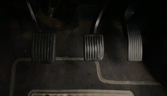 2019 Hyundai NEW SANTRO MAGNA, Petrol, Manual, 60,680 km, Pedals