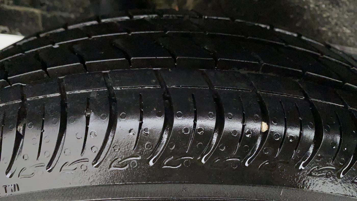 2020 Maruti S PRESSO VXI PLUS AGS, Petrol, Automatic, 1,466 km, Left Front Tyre Tread