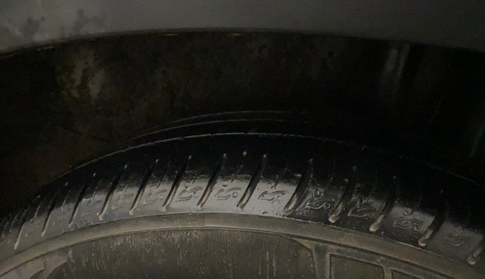 2024 KIA SONET GTX PLUS 1.0 TURBO PETROL DCT, Petrol, Automatic, 32,532 km, Left Rear Tyre Tread