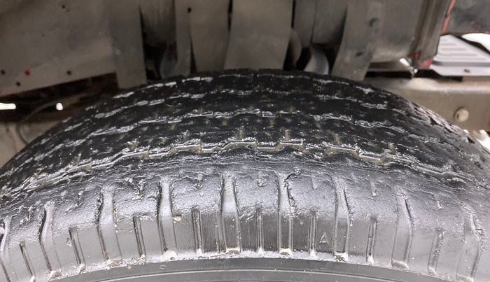 2013 Mahindra Thar CRDE 4X4 AC, Diesel, Manual, 50,132 km, Right Front Tyre Tread