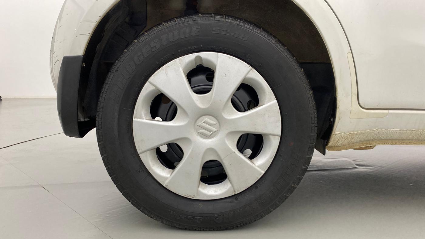 2013 Maruti Ritz VXI, Petrol, Manual, 39,664 km, Right Rear Wheel