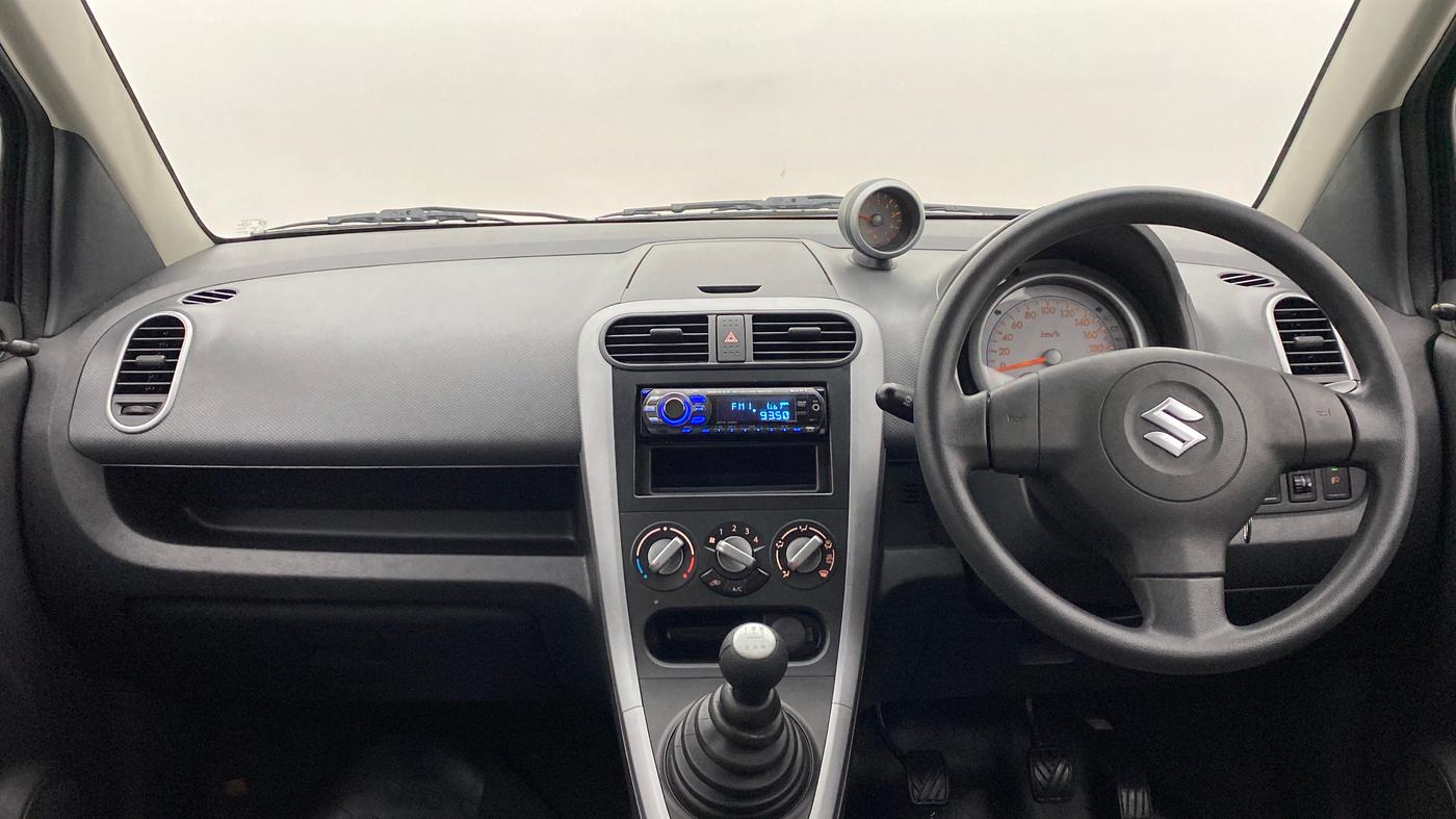 2013 Maruti Ritz VXI, Petrol, Manual, 39,664 km, Dashboard
