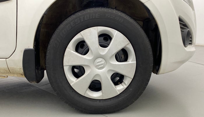 2013 Maruti Ritz VXI, Petrol, Manual, 39,664 km, Right Front Wheel
