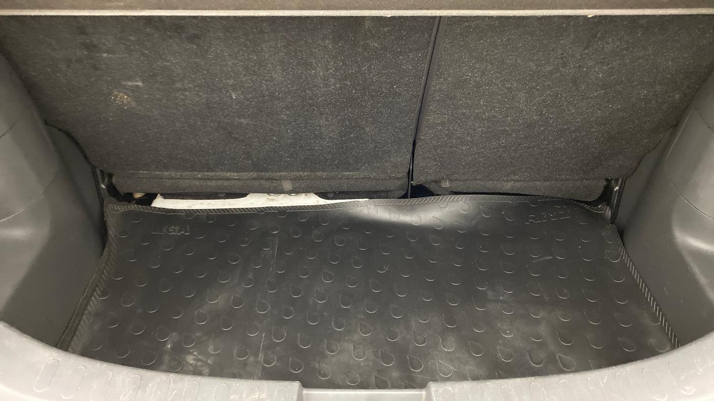 2013 Maruti Ritz VXI, Petrol, Manual, 39,664 km, Boot Inside