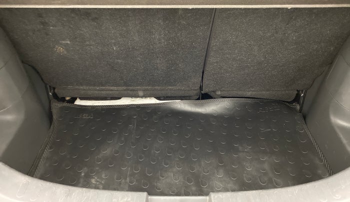 2013 Maruti Ritz VXI, Petrol, Manual, 39,664 km, Boot Inside