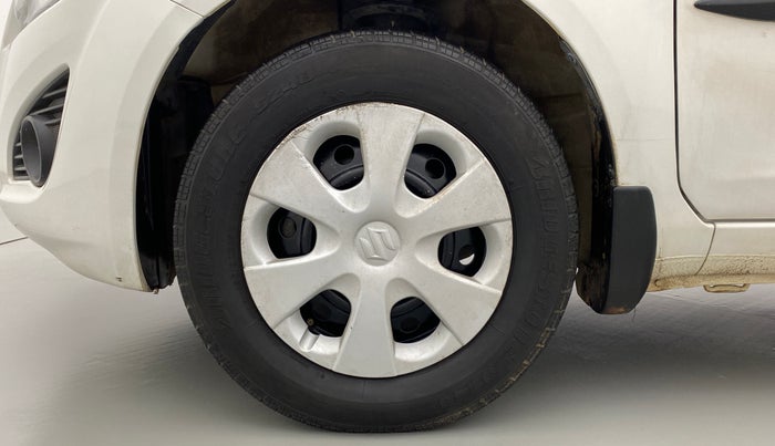 2013 Maruti Ritz VXI, Petrol, Manual, 39,664 km, Left Front Wheel