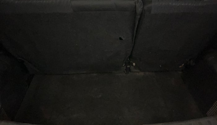 2016 Maruti Swift VXI, Petrol, Manual, 39,629 km, Boot Inside