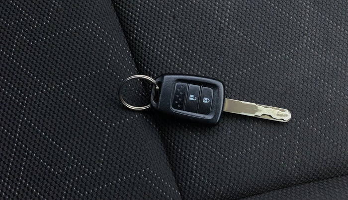 2016 Honda Jazz 1.2L I-VTEC VX, Petrol, Manual, 29,243 km, Key Close Up