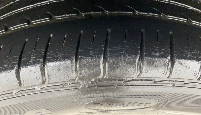 2016 Honda Jazz 1.2L I-VTEC VX, Petrol, Manual, 29,243 km, Left Rear Tyre Tread