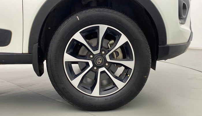 2020 Tata NEXON XZ+ 1.2, Petrol, Manual, 26,079 km, Right Front Wheel