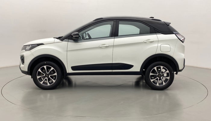 2020 Tata NEXON XZ+ 1.2, Petrol, Manual, 26,079 km, Left Side