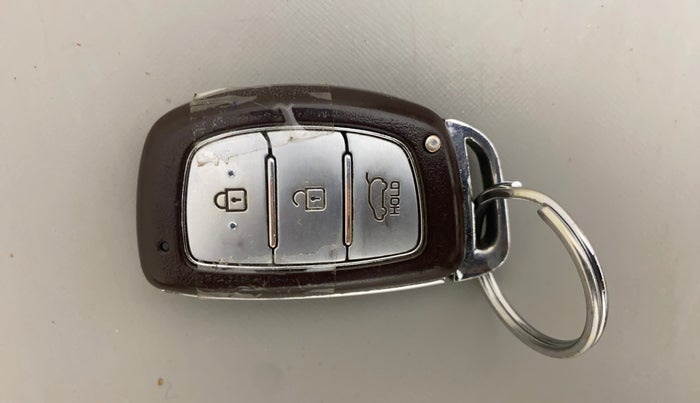 2017 Hyundai Creta SX PLUS AT 1.6 PETROL, Petrol, Automatic, 74,253 km, Key Close Up