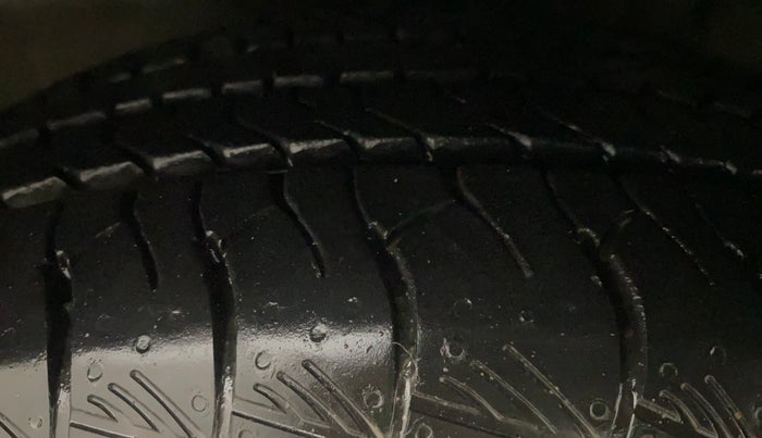 2017 Hyundai Creta SX PLUS AT 1.6 PETROL, Petrol, Automatic, 74,253 km, Right Front Tyre Tread