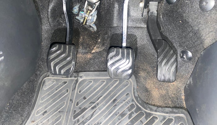 2020 Nissan MAGNITE XV PREMIUM TURBO (O), Petrol, Manual, 60,657 km, Pedals