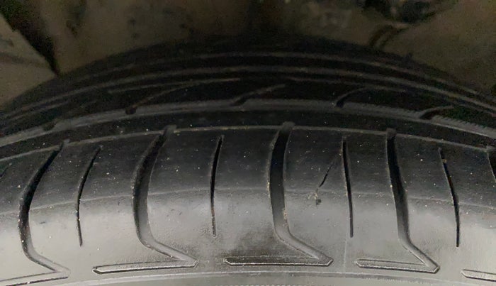 2020 KIA SELTOS GTX PLUS AT 1.5 DIESEL, Diesel, Automatic, 98,518 km, Left Front Tyre Tread