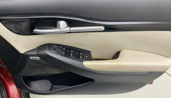 2020 KIA SELTOS GTX PLUS AT 1.5 DIESEL, Diesel, Automatic, 98,518 km, Driver Side Door Panels Control