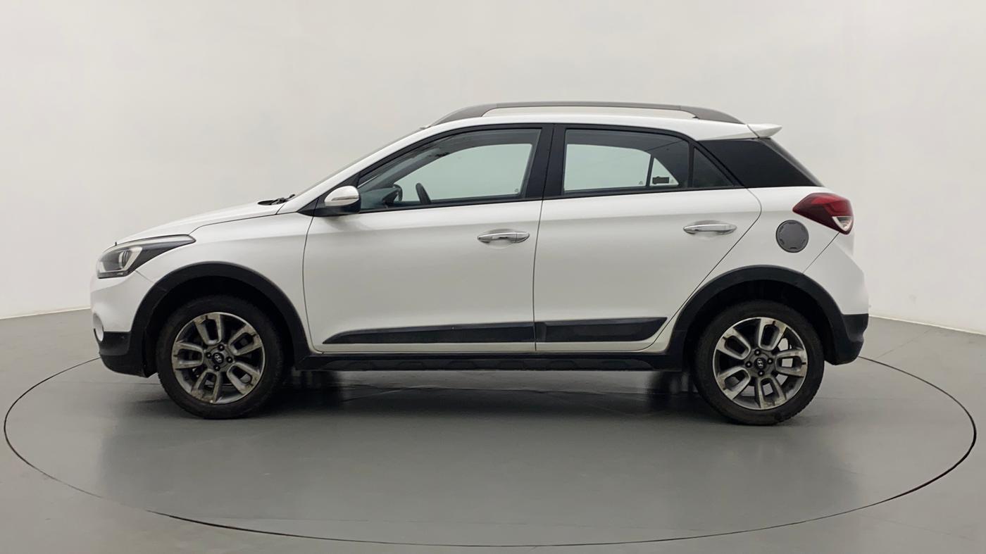 2015 Hyundai i20 Active 1.2 S, Petrol, Manual, 64,385 km, Left Side