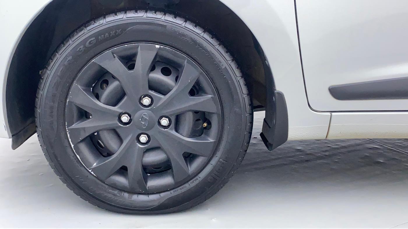 2016 Hyundai Grand i10 SPORTS 1.2 VTVT, Petrol, Manual, 45,060 km, Left Front Wheel