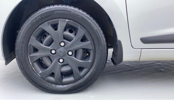 2016 Hyundai Grand i10 SPORTS 1.2 VTVT, Petrol, Manual, 45,060 km, Left Front Wheel