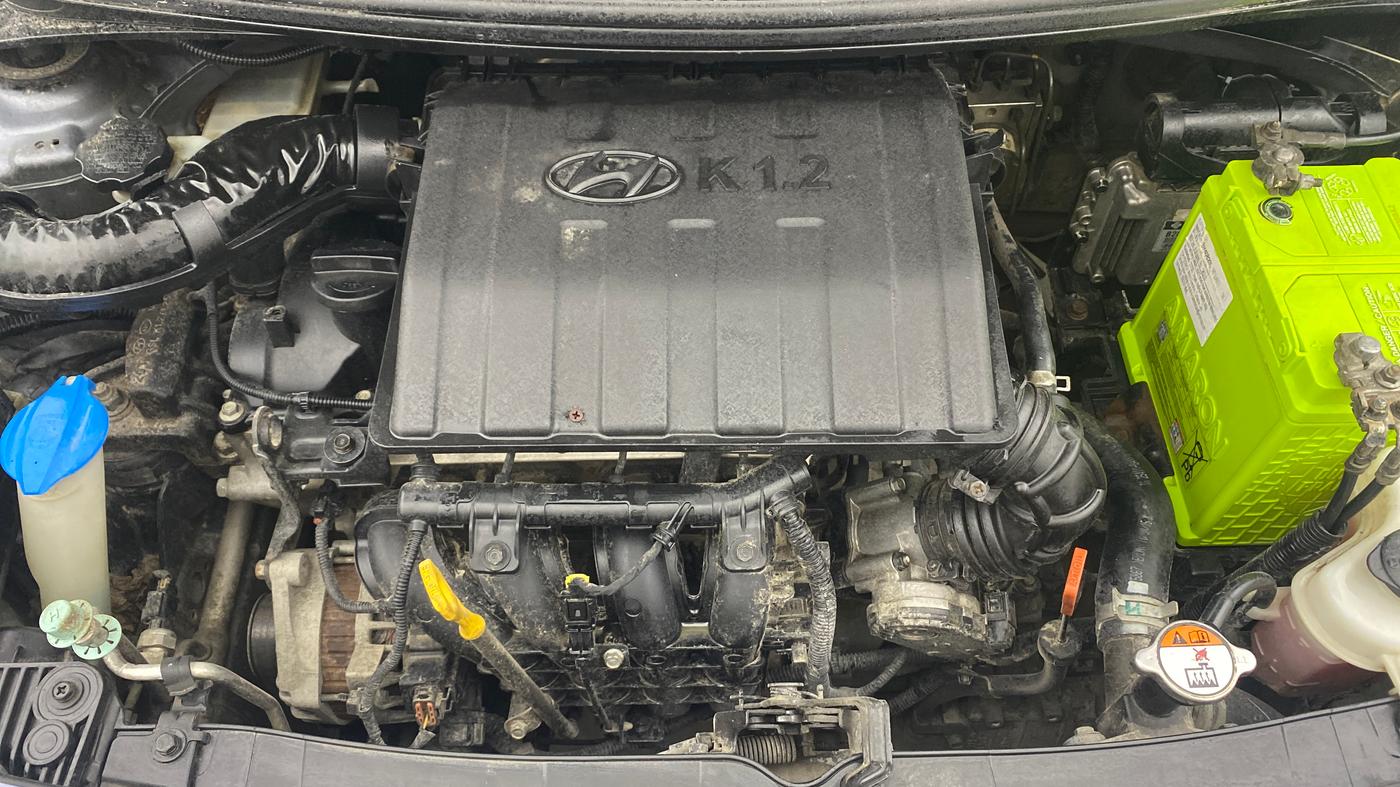 2015 Hyundai Xcent SX AT 1.2 (O), Petrol, Automatic, 63,866 km, Engine View