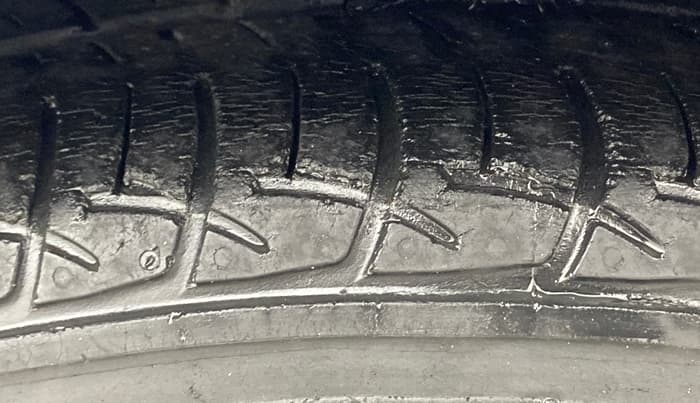2015 Hyundai Xcent SX AT 1.2 (O), Petrol, Automatic, 63,866 km, Right Front Tyre Tread