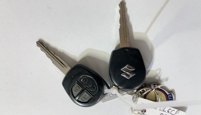 2016 Maruti Baleno DELTA PETROL 1.2, Petrol, Manual, 10,964 km, Key Close Up