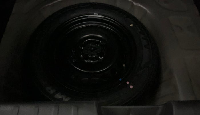 2016 Maruti Baleno DELTA PETROL 1.2, Petrol, Manual, 10,964 km, Spare Tyre