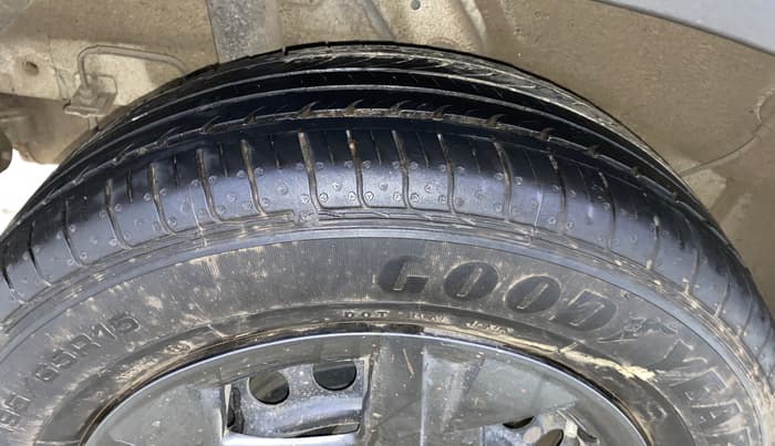 2023 Hyundai VENUE S(O) 1.2, Petrol, Manual, 19,732 km, Right Rear Tyre Tread