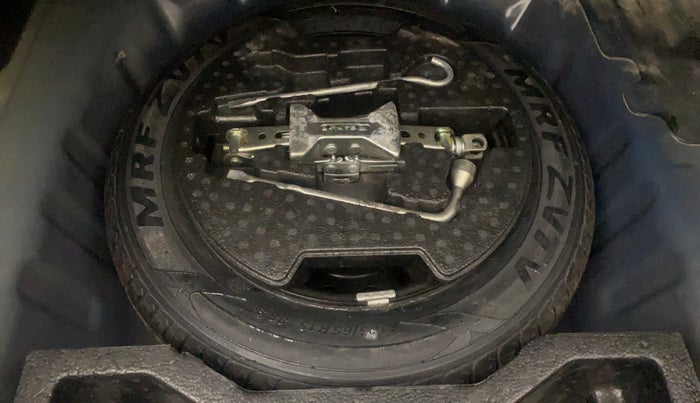 2018 Maruti Ciaz ZETA 1.4  MT PETROL, Petrol, Manual, 99,538 km, Spare Tyre