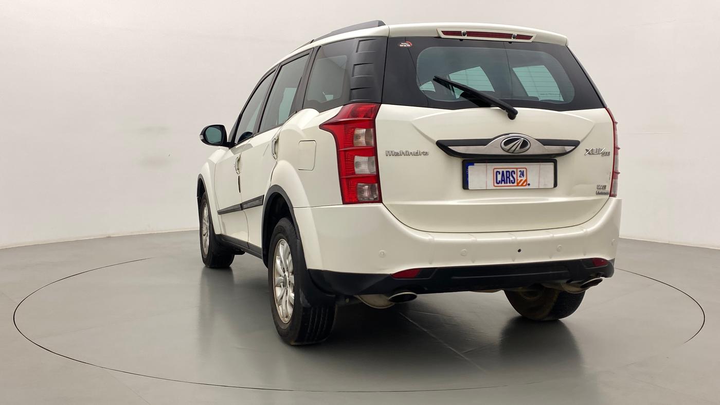 2017 Mahindra XUV500 G AT, Petrol, Automatic, 62,107 km, Left Back Diagonal