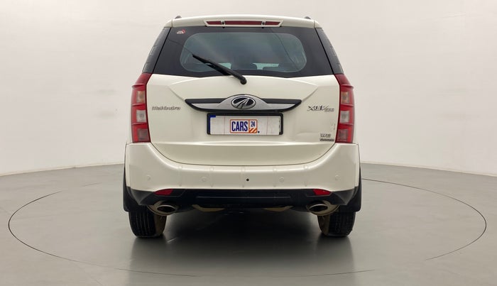 2017 Mahindra XUV500 G AT, Petrol, Automatic, 62,107 km, Back/Rear