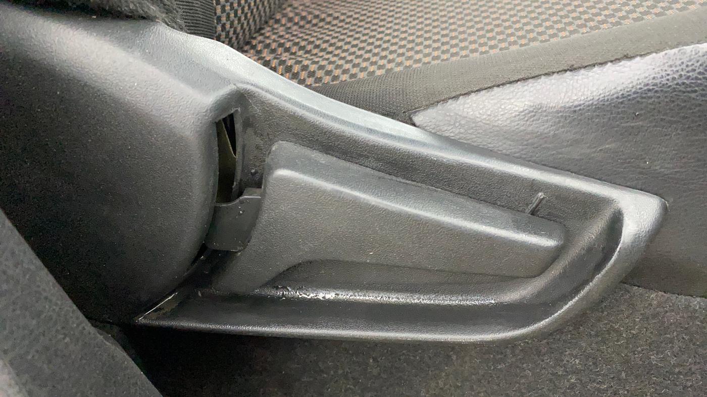 2019 Maruti S PRESSO VXI+, Petrol, Manual, 49,022 km, Driver Side Adjustment Panel